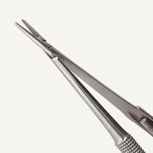 Castroviejo Needle Holder STR 18cm TC